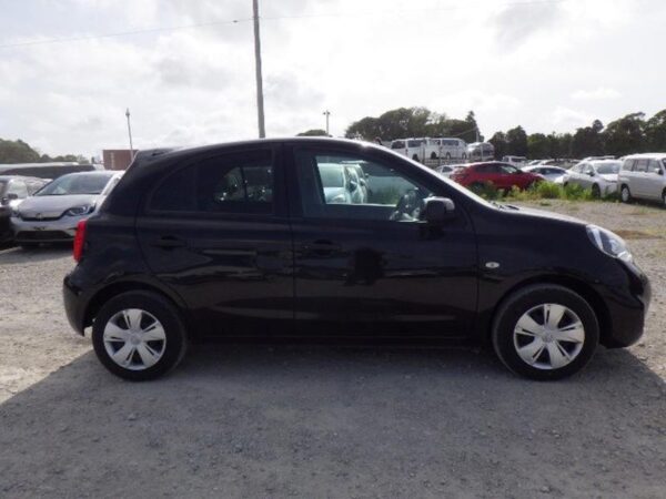 Nissan March - Image 3