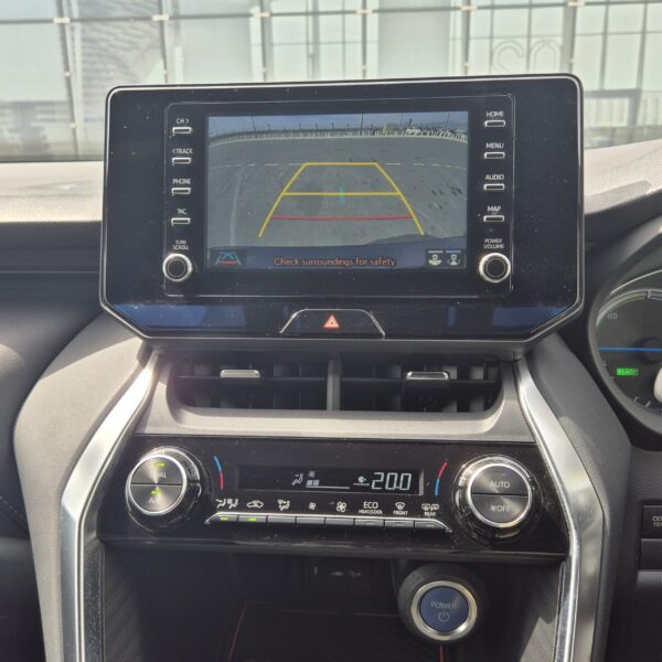 Toyota Harrier - Image 9