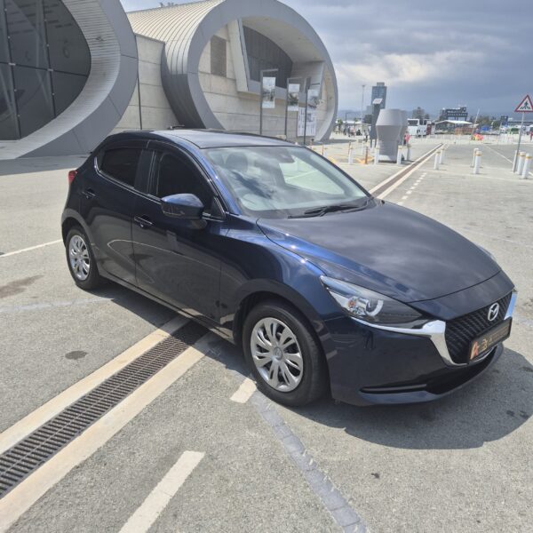 Mazda Demio 2