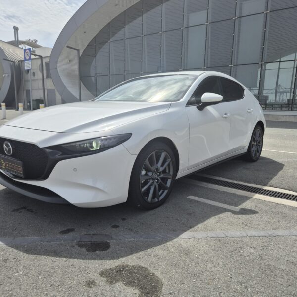 Mazda 3 Hatchback - Image 4